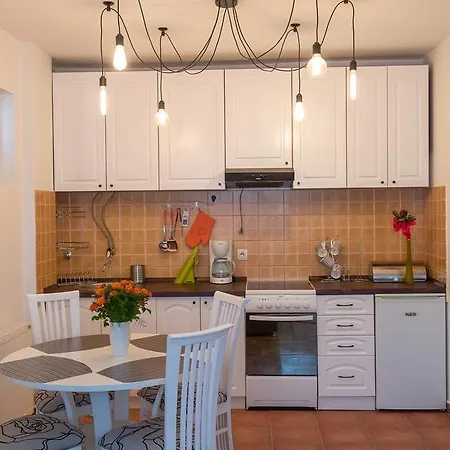 Albatros Center Apartman *